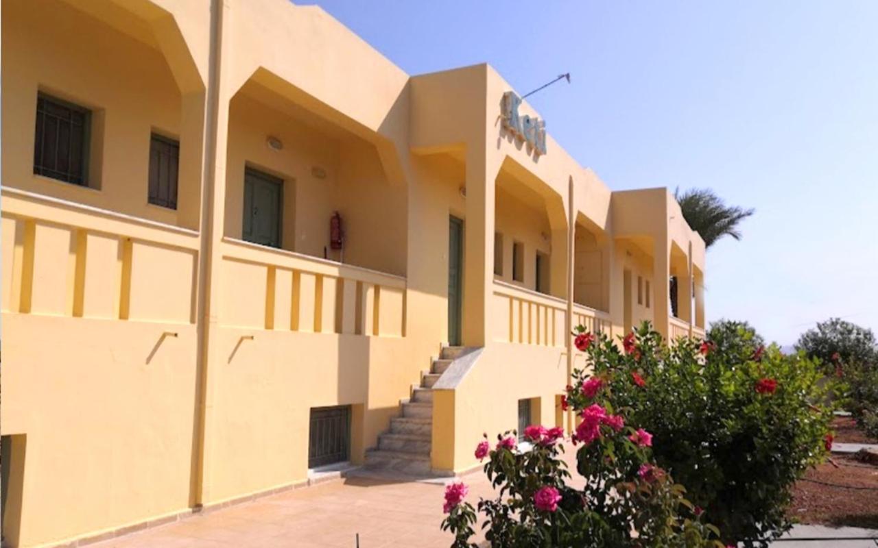 Keti Apartments Adelianos Kampos Esterno foto