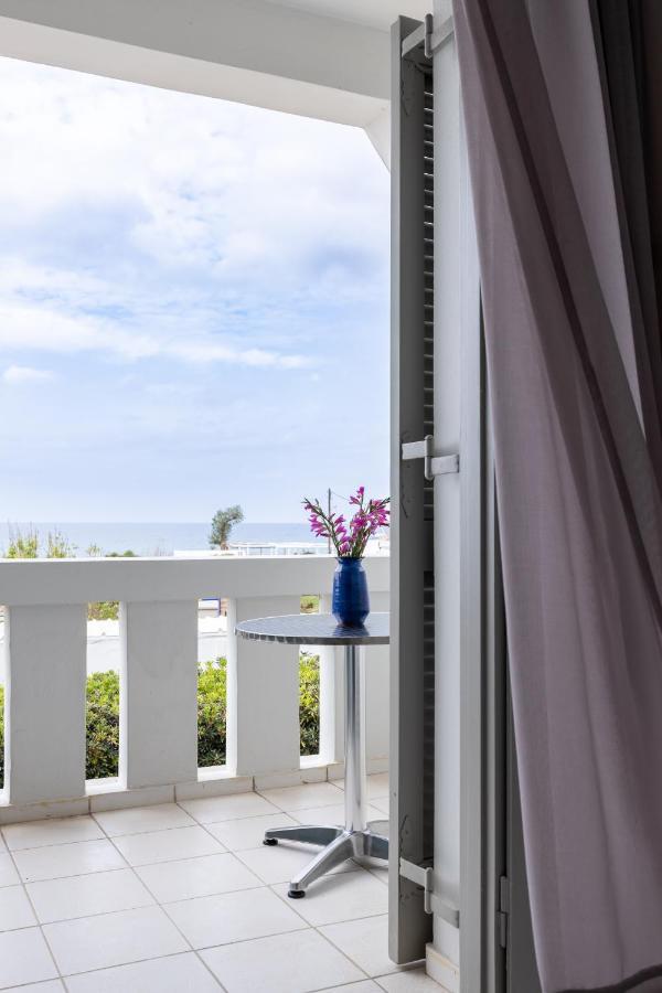 Keti Apartments Adelianos Kampos Esterno foto